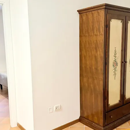 S354 - Sirolo, Comodo Quadrilocale A 100mt Dal Centro