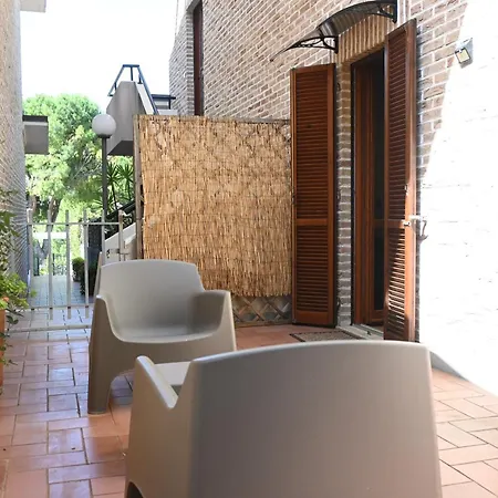S354 - Sirolo, Comodo Quadrilocale A 100mt Dal Centro シローロ